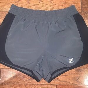 Fila Women’s Running Shorts Size L‎ Black Gray Activewear Gym Workout Athletic